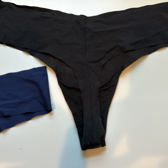 PINK Victoria's Secret *Bundle/3* L Black & Navy String Thong Underwear Lace - Picture 3 of 9